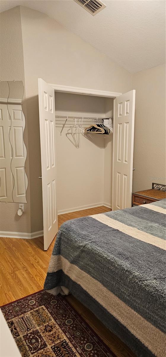 VISTAS/STONEBRIDGE COMMONS #6 - Residential Lease