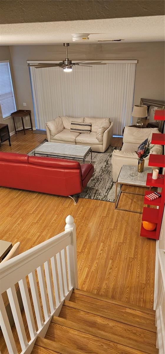 VISTAS/STONEBRIDGE COMMONS #6 - Residential Lease