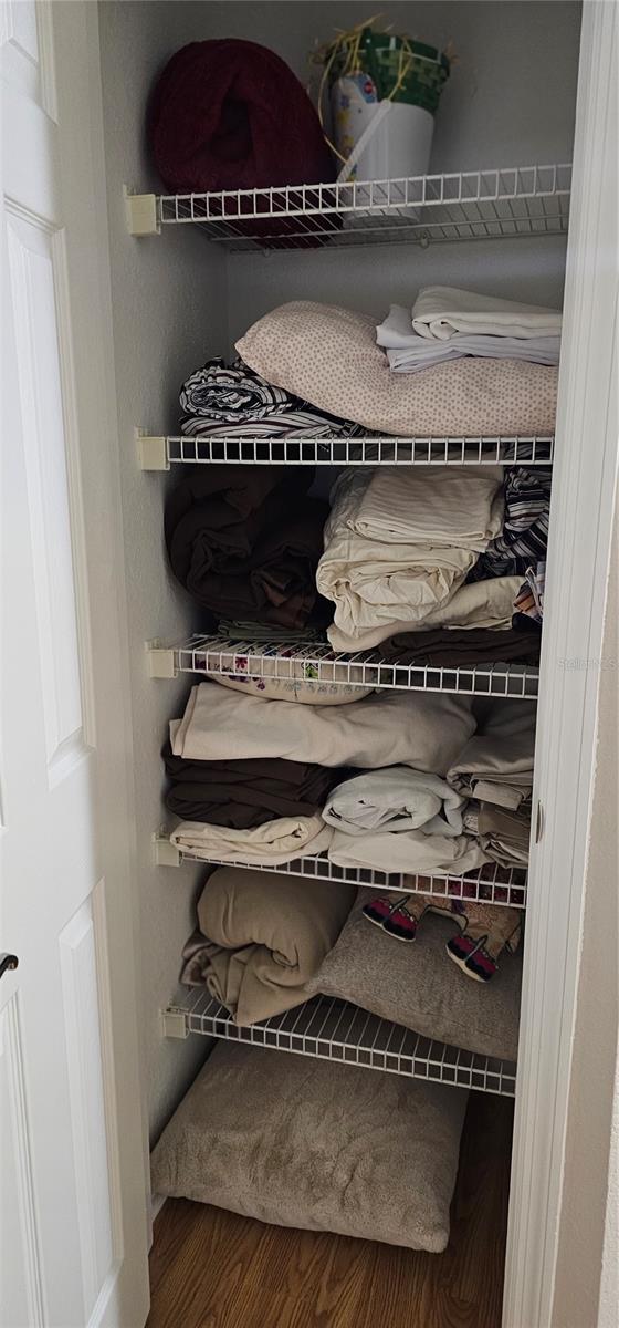 VISTAS/STONEBRIDGE COMMONS #6 - Residential Lease