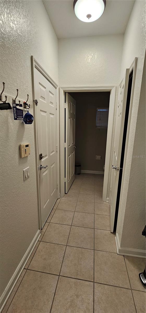 VISTAS/STONEBRIDGE COMMONS #6 - Residential Lease