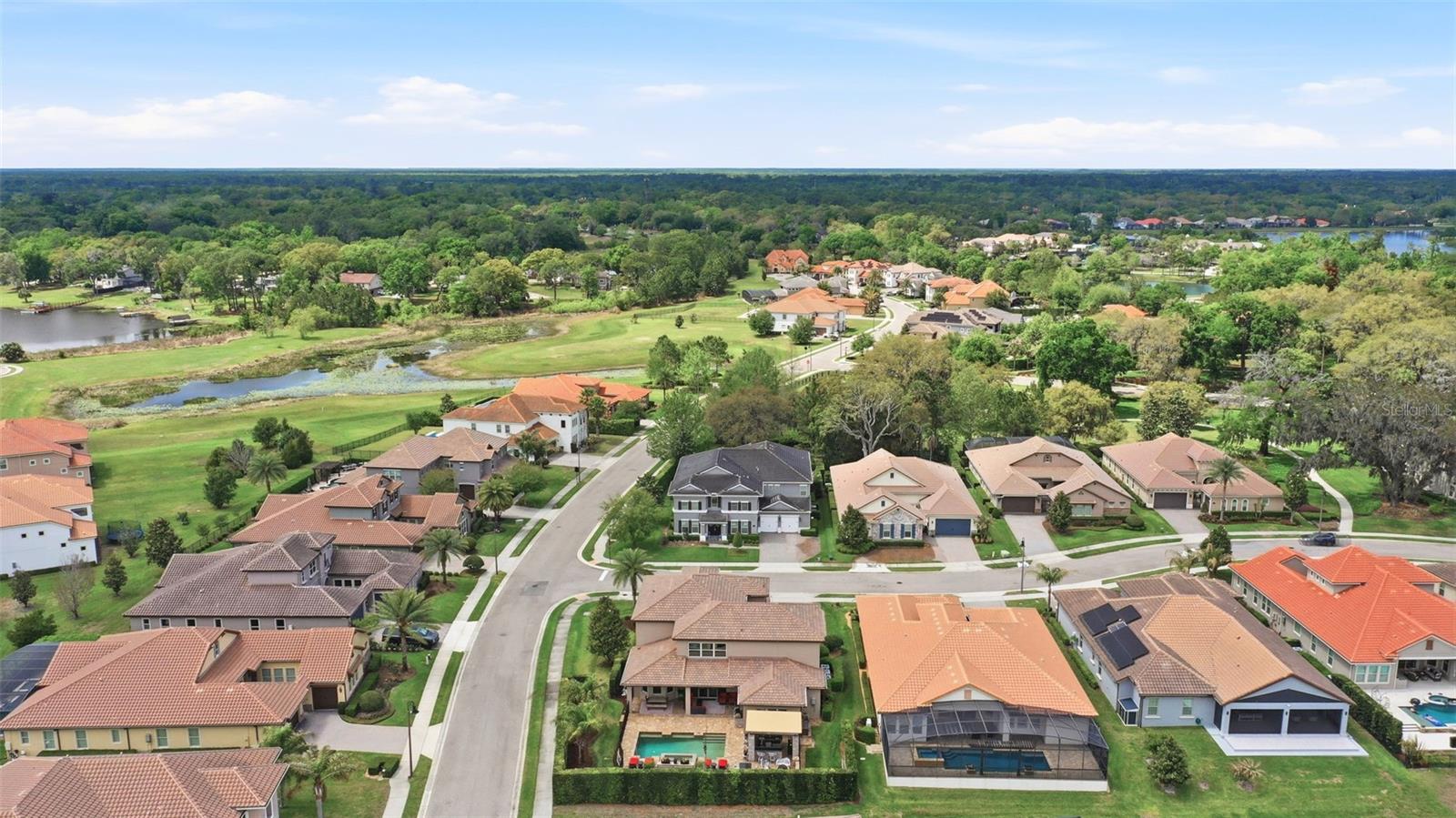 STEEPLE CHASE - Residential