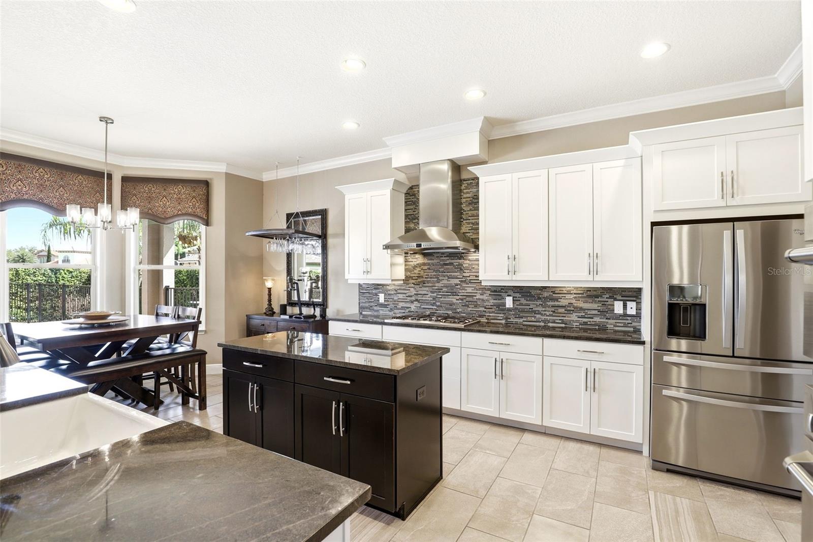 STEEPLE CHASE - Residential