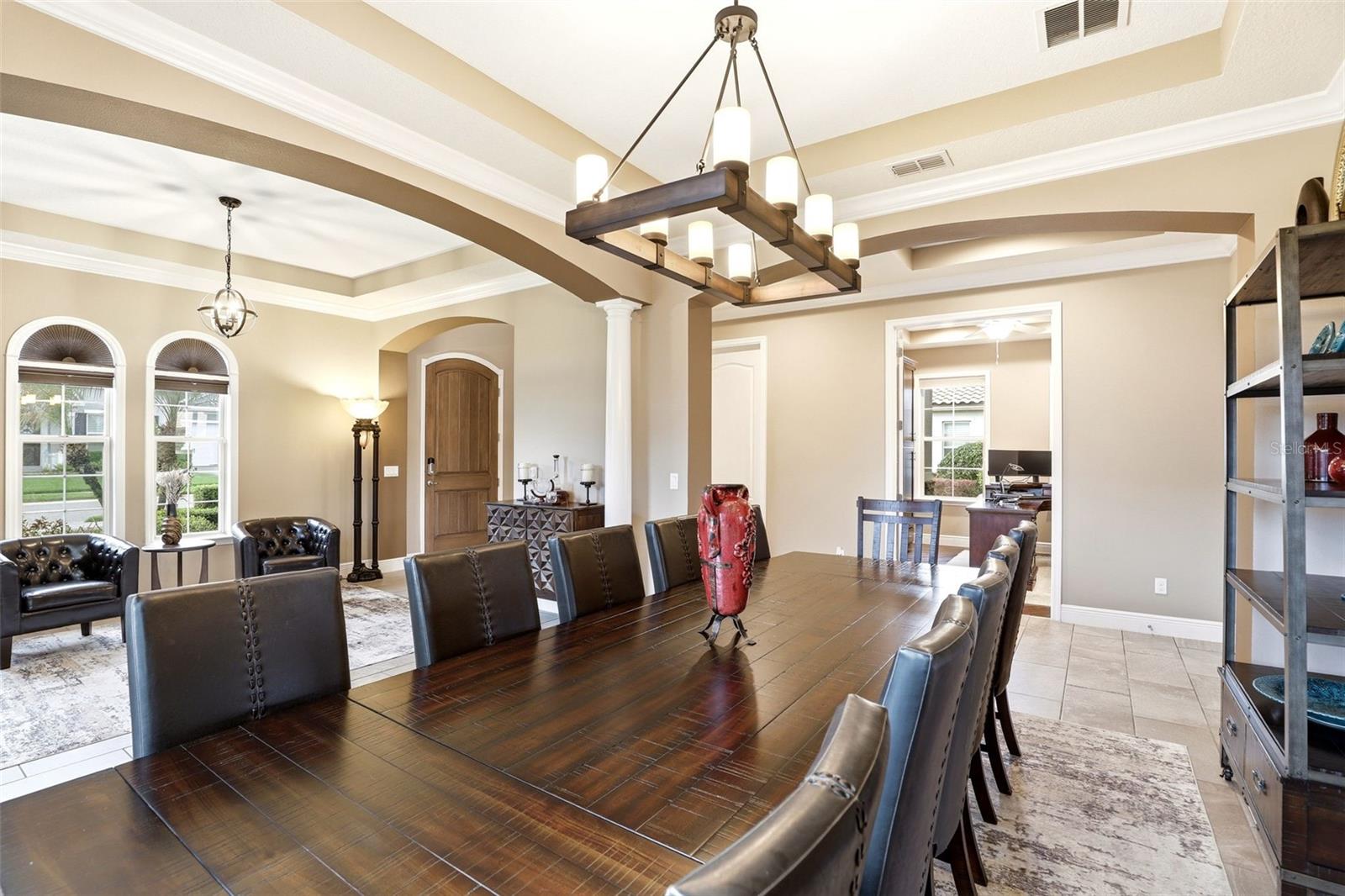 STEEPLE CHASE - Residential