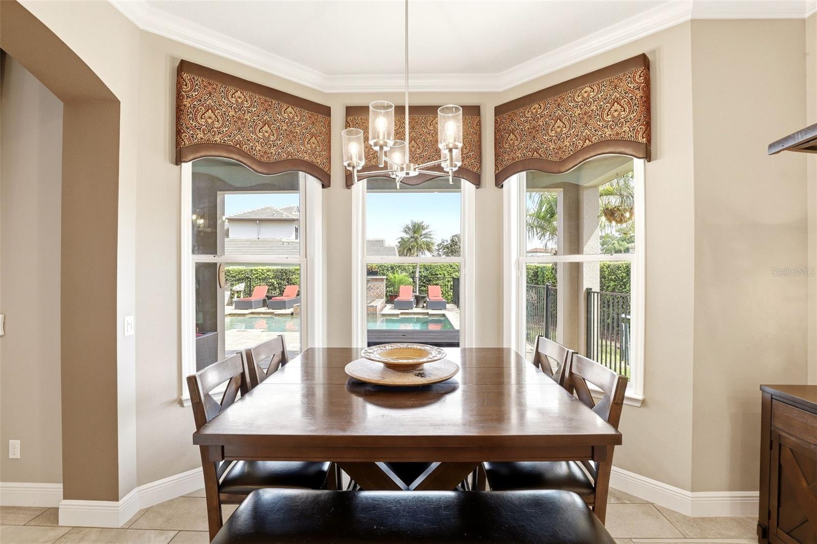 STEEPLE CHASE - Residential