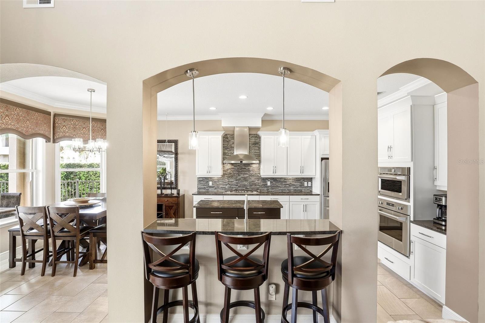 STEEPLE CHASE - Residential