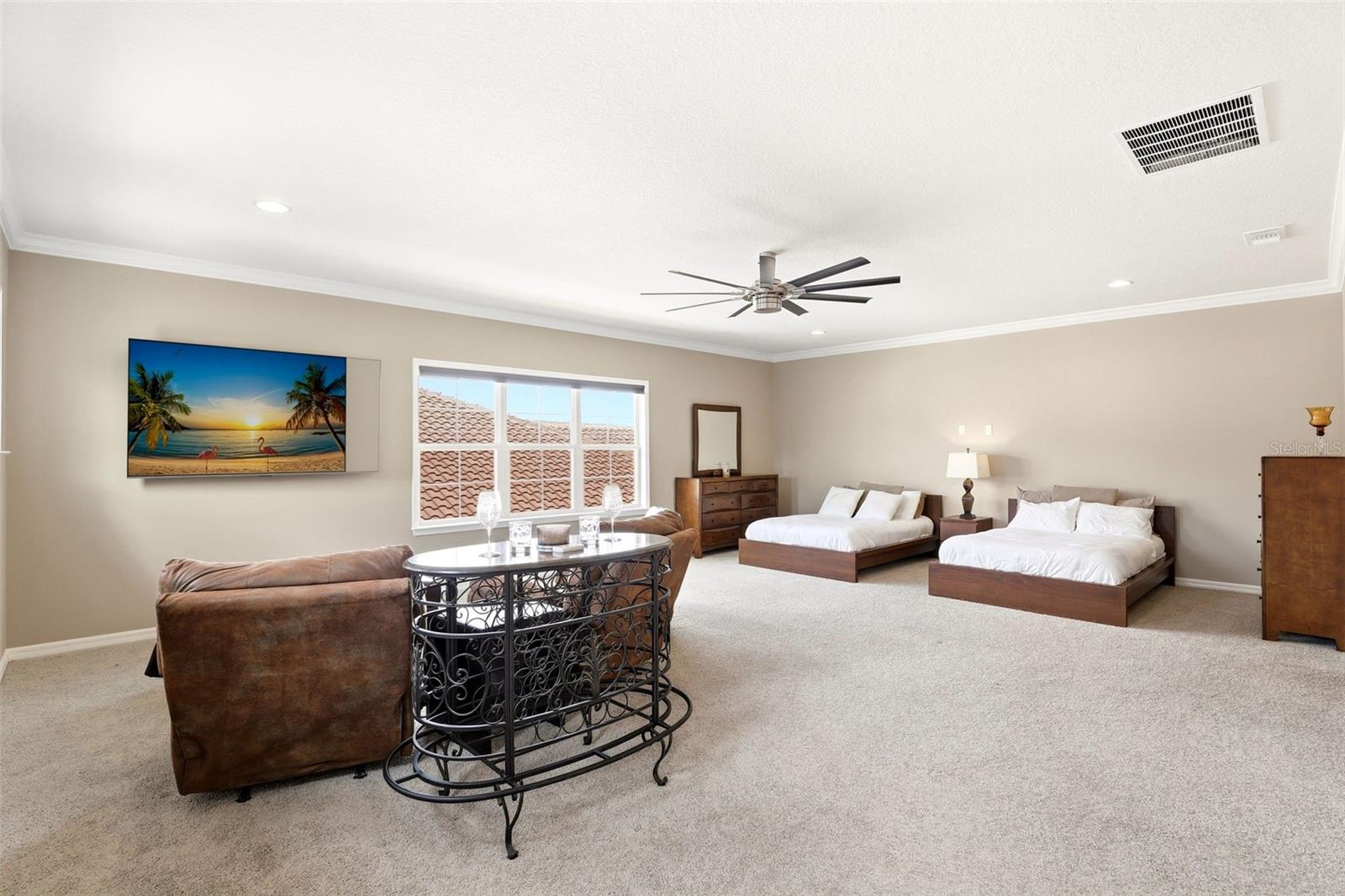 STEEPLE CHASE - Residential