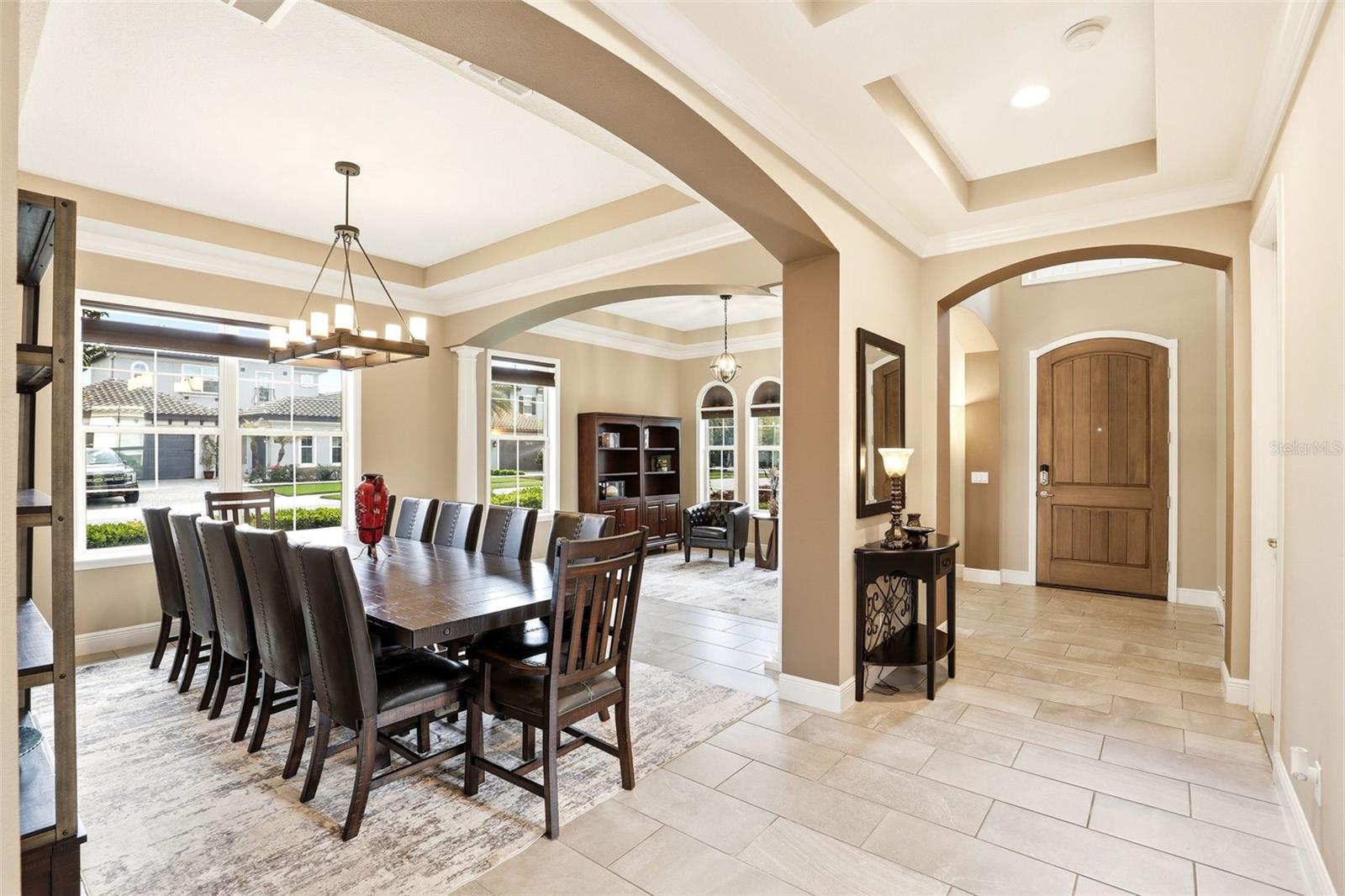 STEEPLE CHASE - Residential