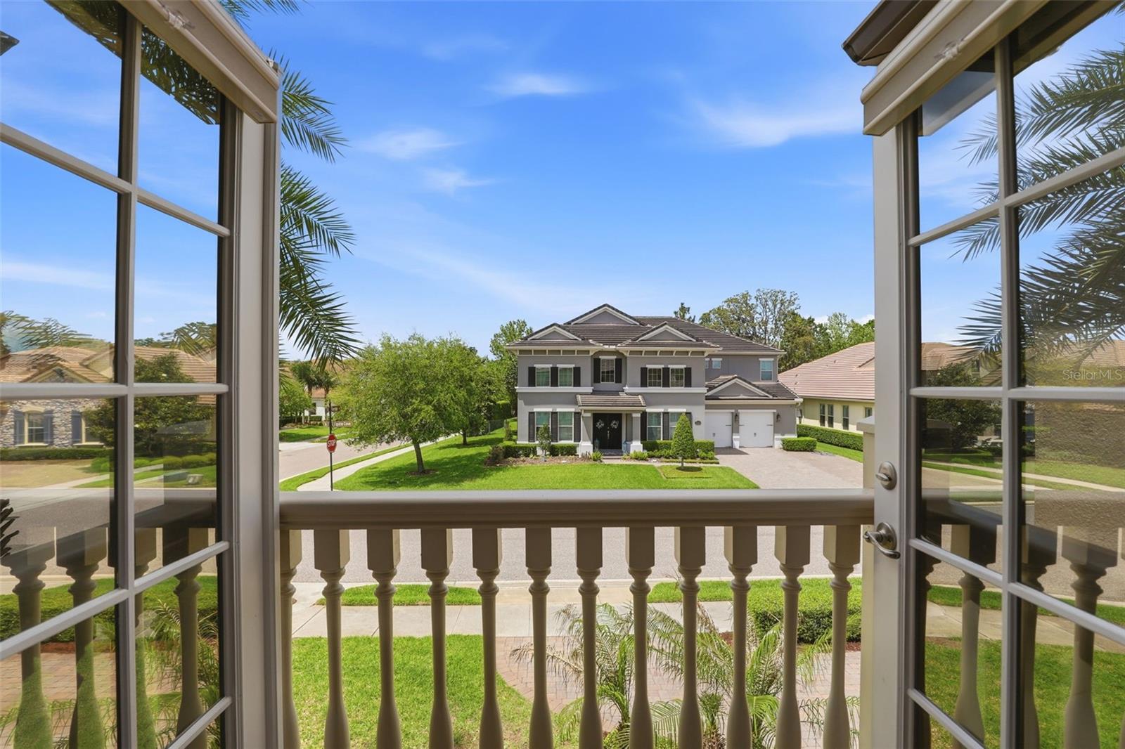 STEEPLE CHASE - Residential