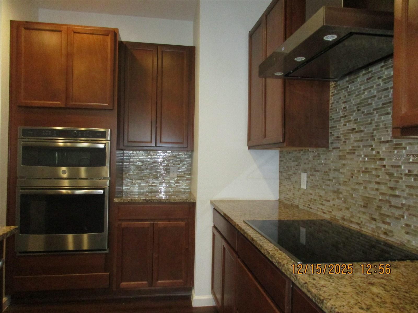 SOUTH POINTE - Residential Lease