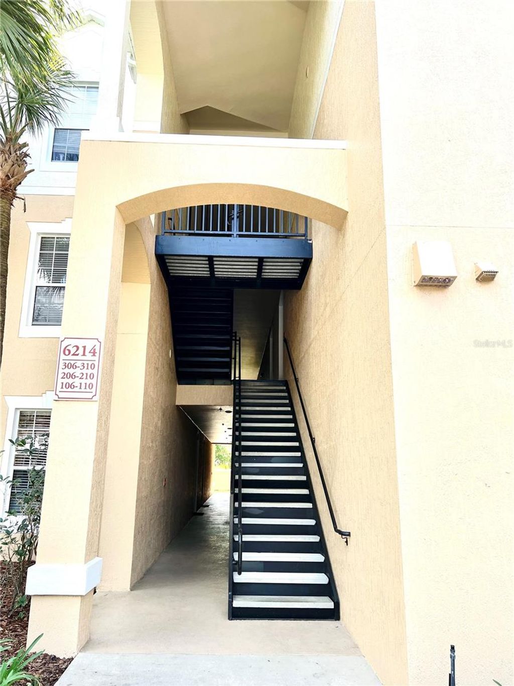 Photo of 6214 Stevenson Drive #307, Orlando, FL 32835 (MLS # O6411203)