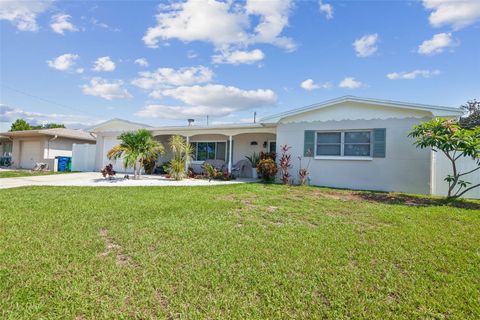 A home in SEMINOLE