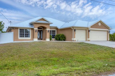 Photo of 13452 High Springs Avenue, Port Charlotte, FL 33981 (MLS # D6145604)