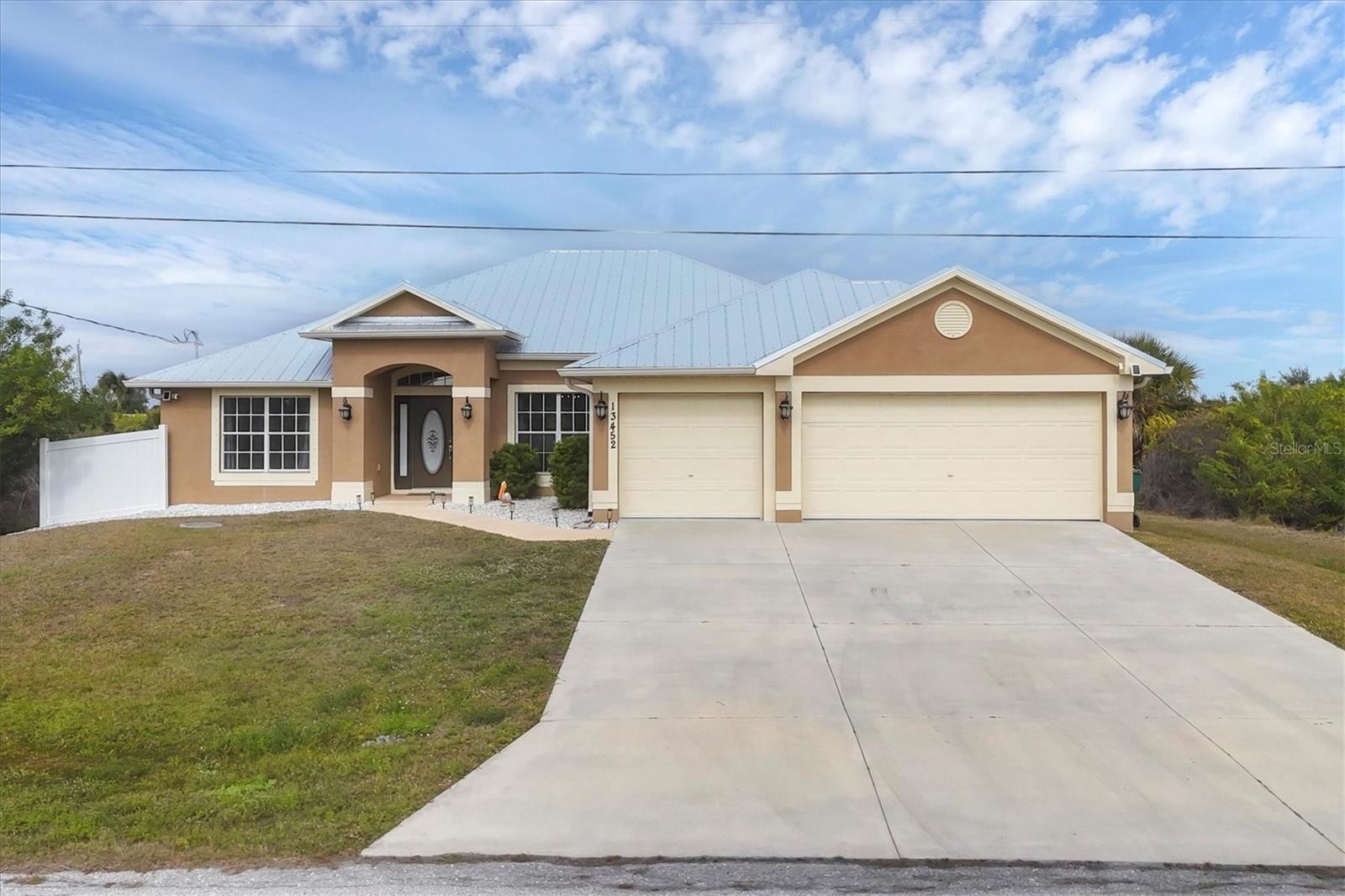 PORT CHARLOTTE - Residential