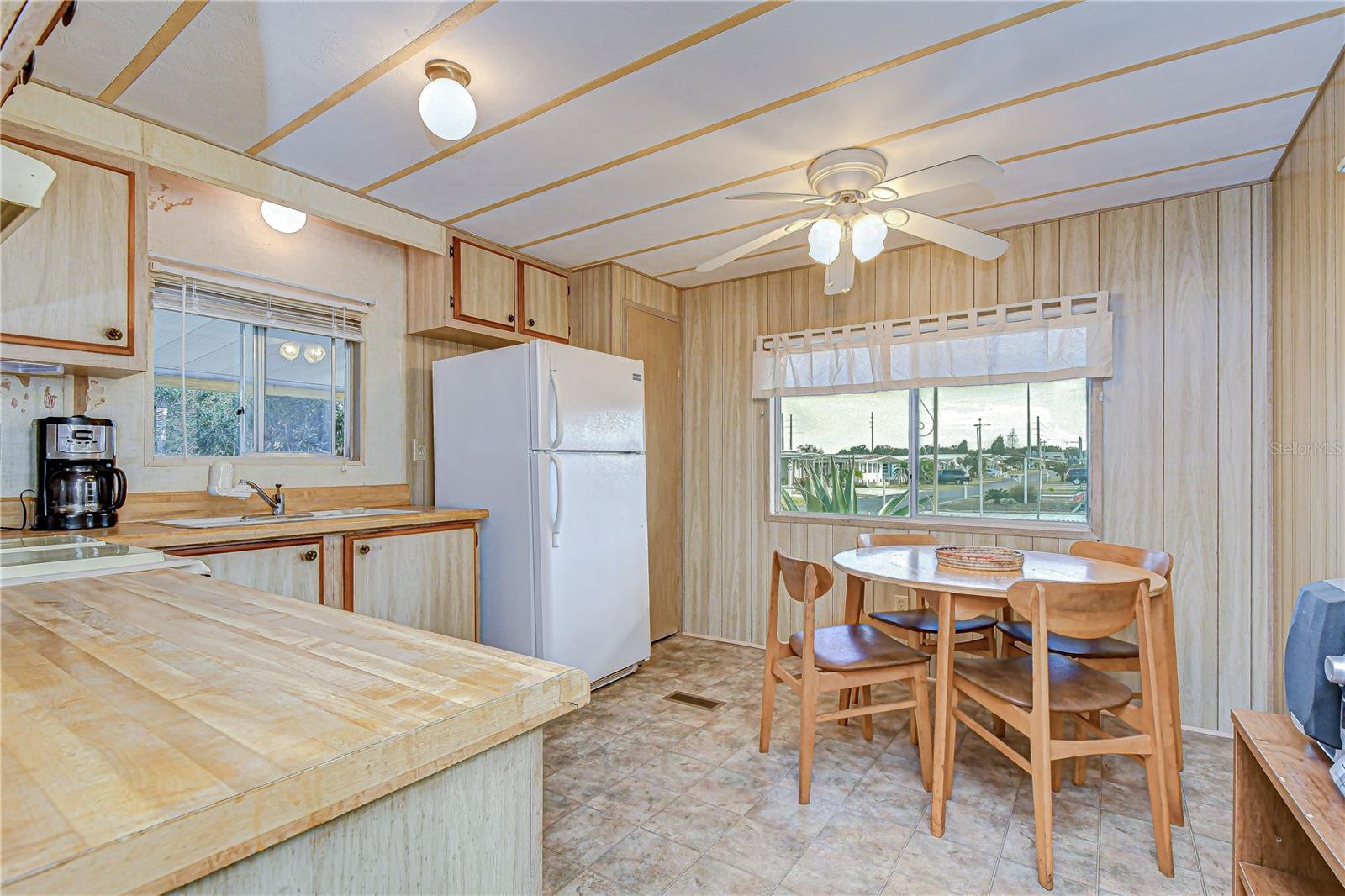 ZEPHYR SHORES - Residential