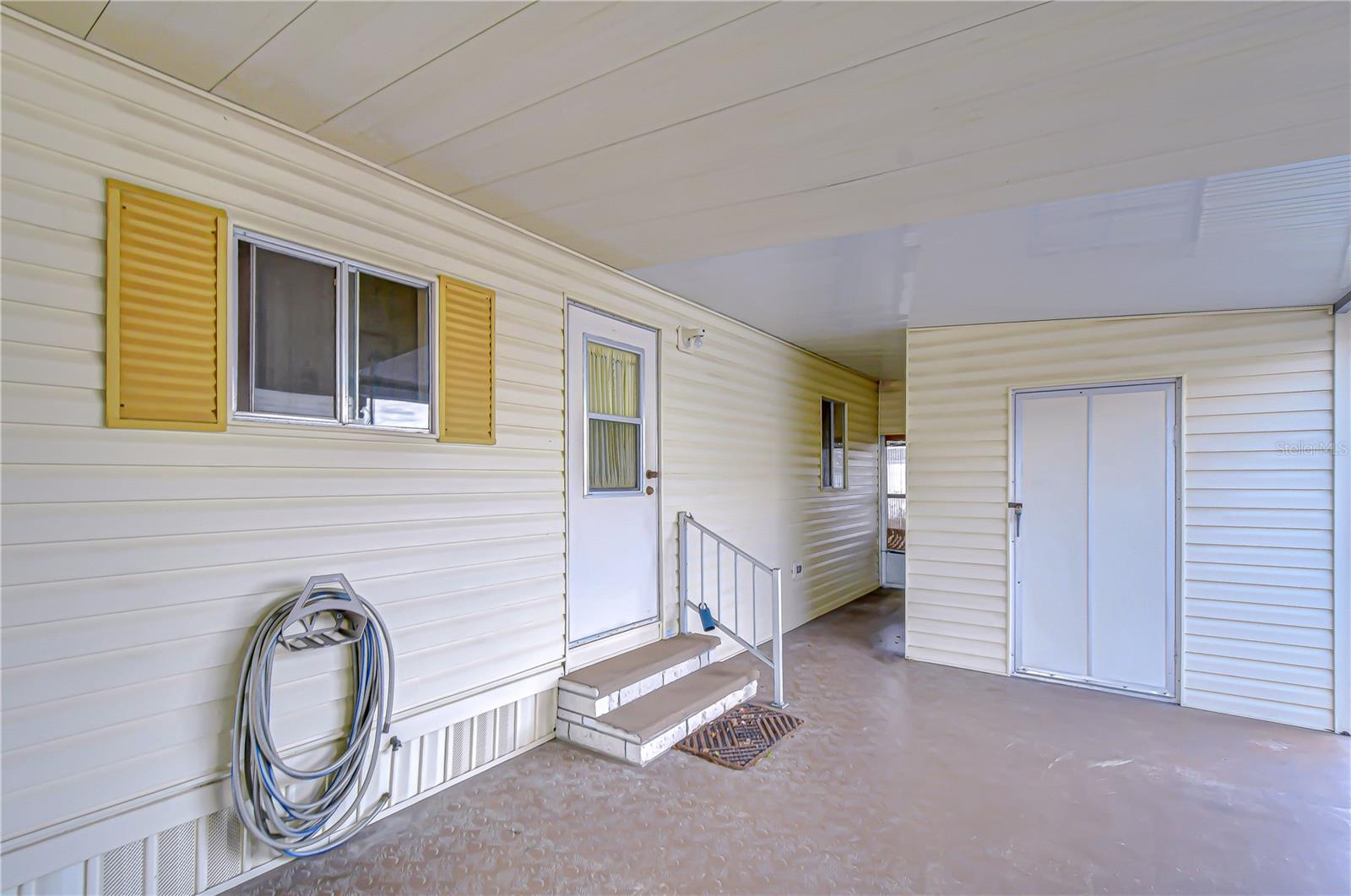 ZEPHYR SHORES - Residential