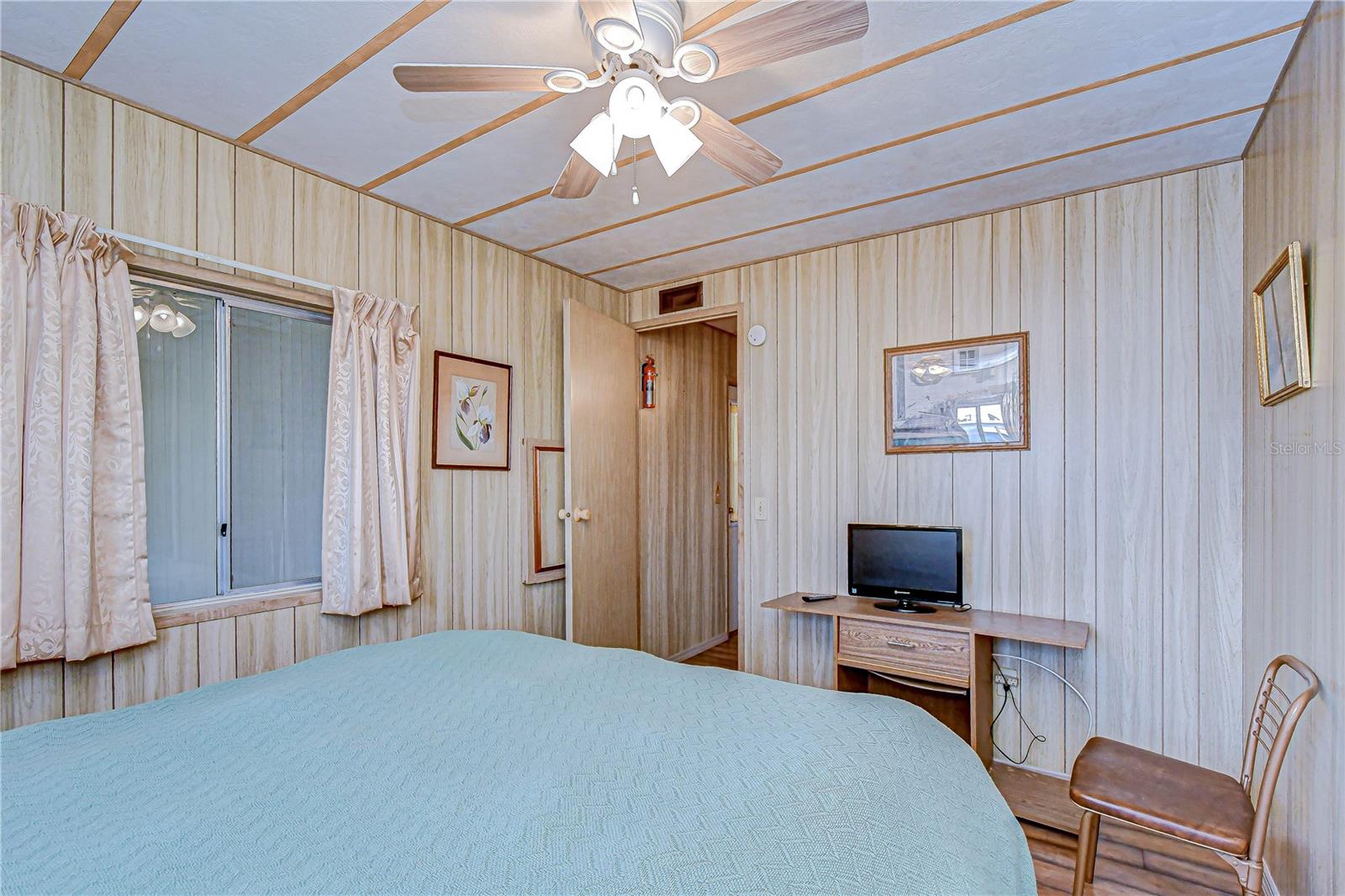 ZEPHYR SHORES - Residential