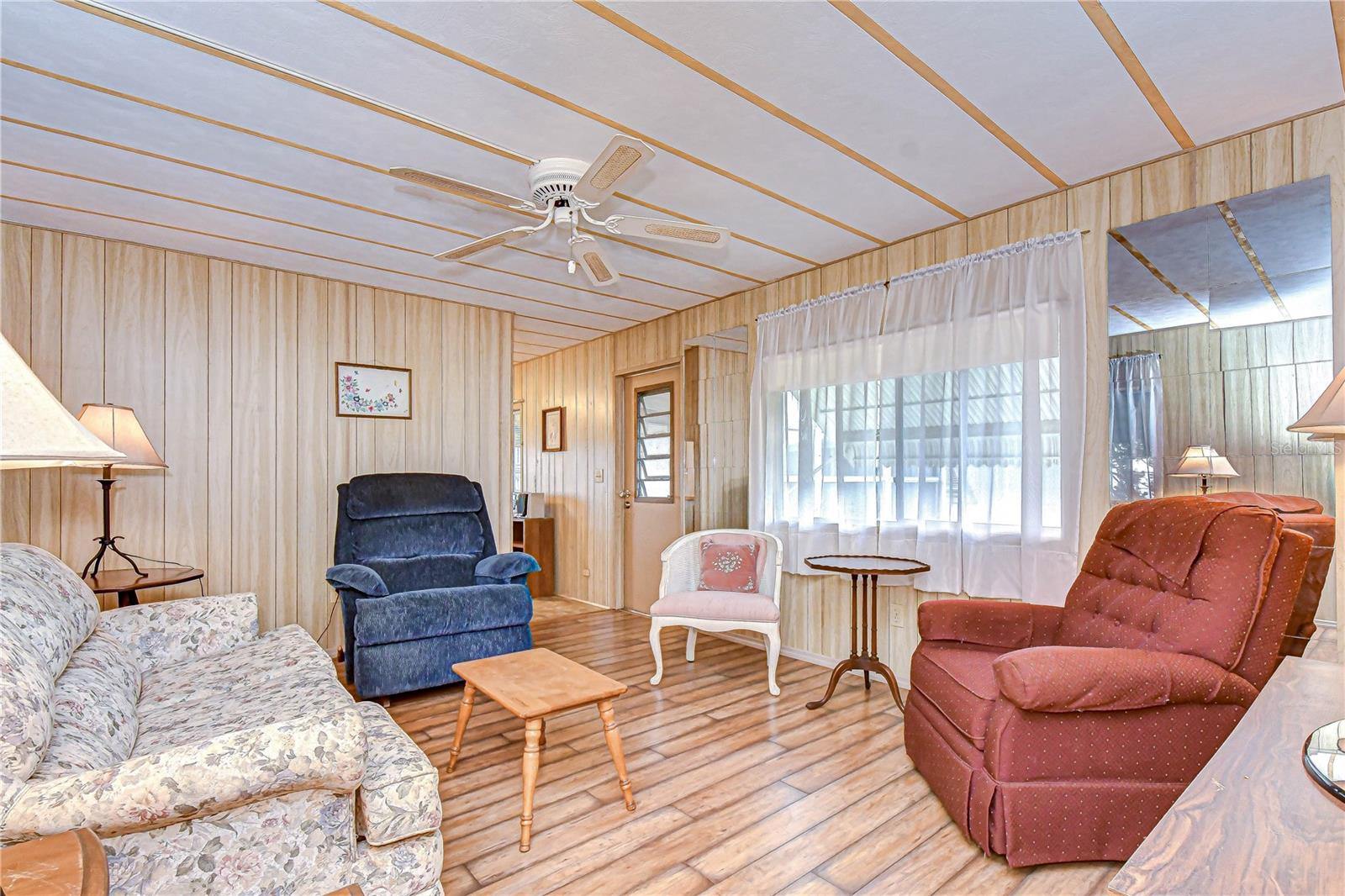 ZEPHYR SHORES - Residential