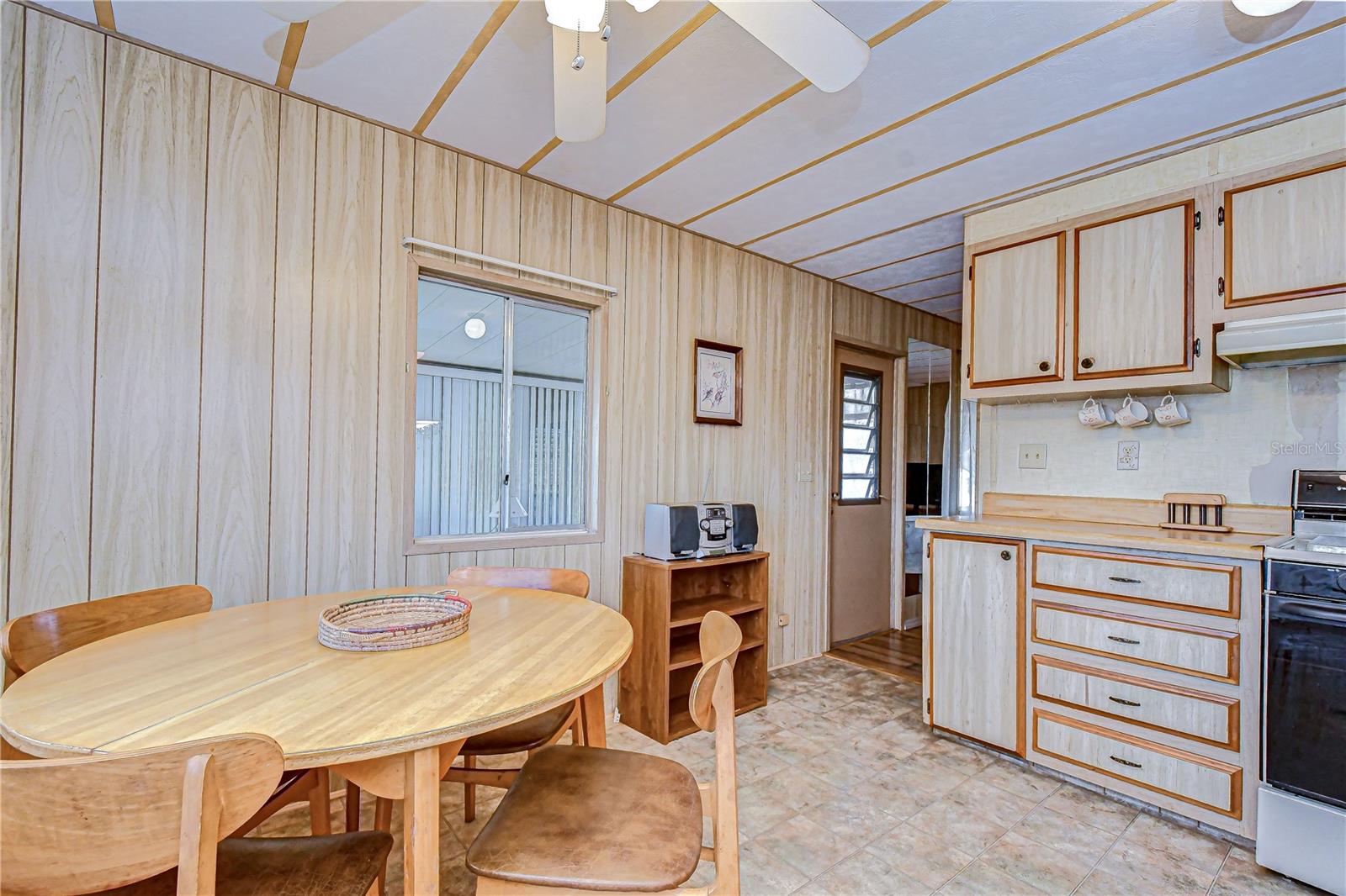 ZEPHYR SHORES - Residential