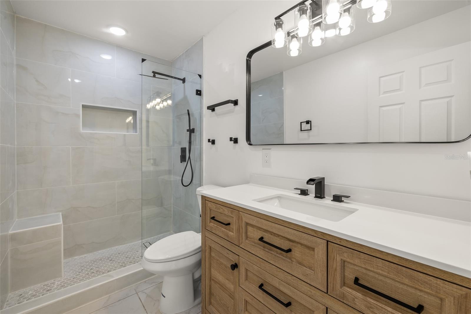 BAYSHORES - Residential