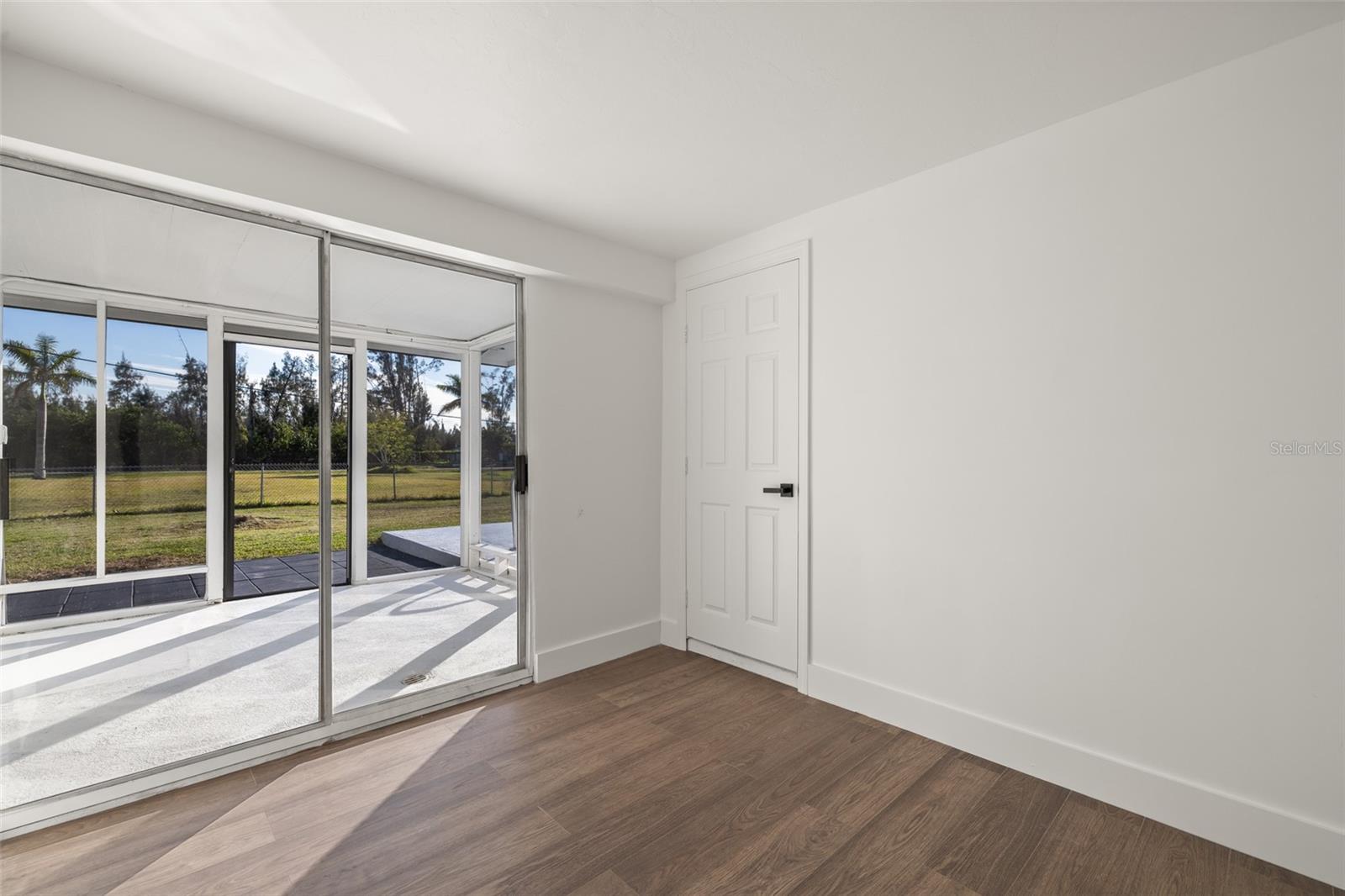 BAYSHORES - Residential