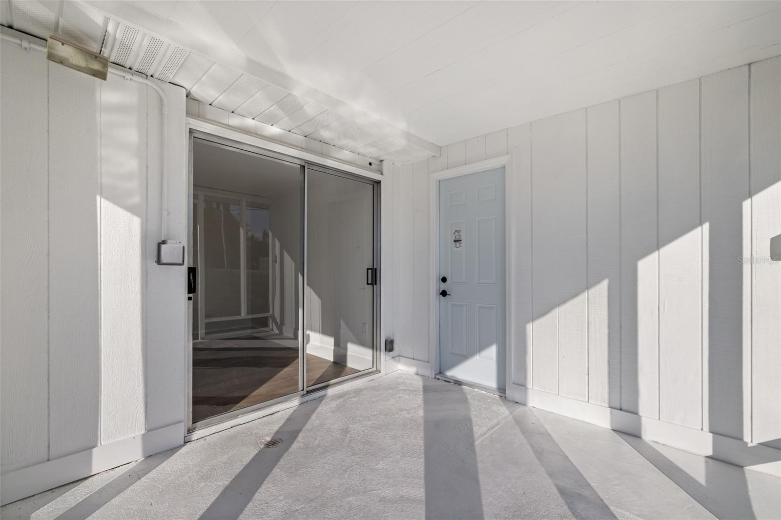 BAYSHORES - Residential