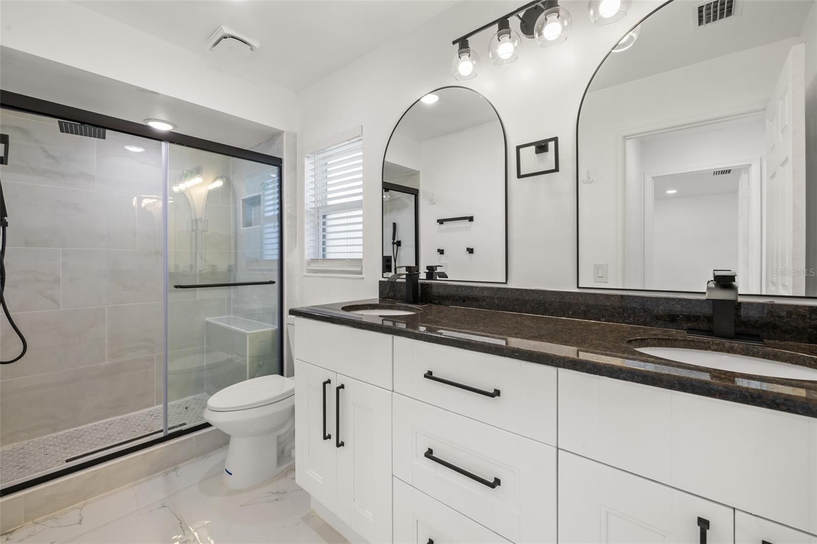 BAYSHORES - Residential