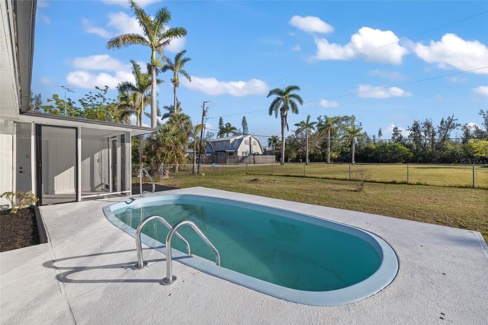 BAYSHORES - Residential