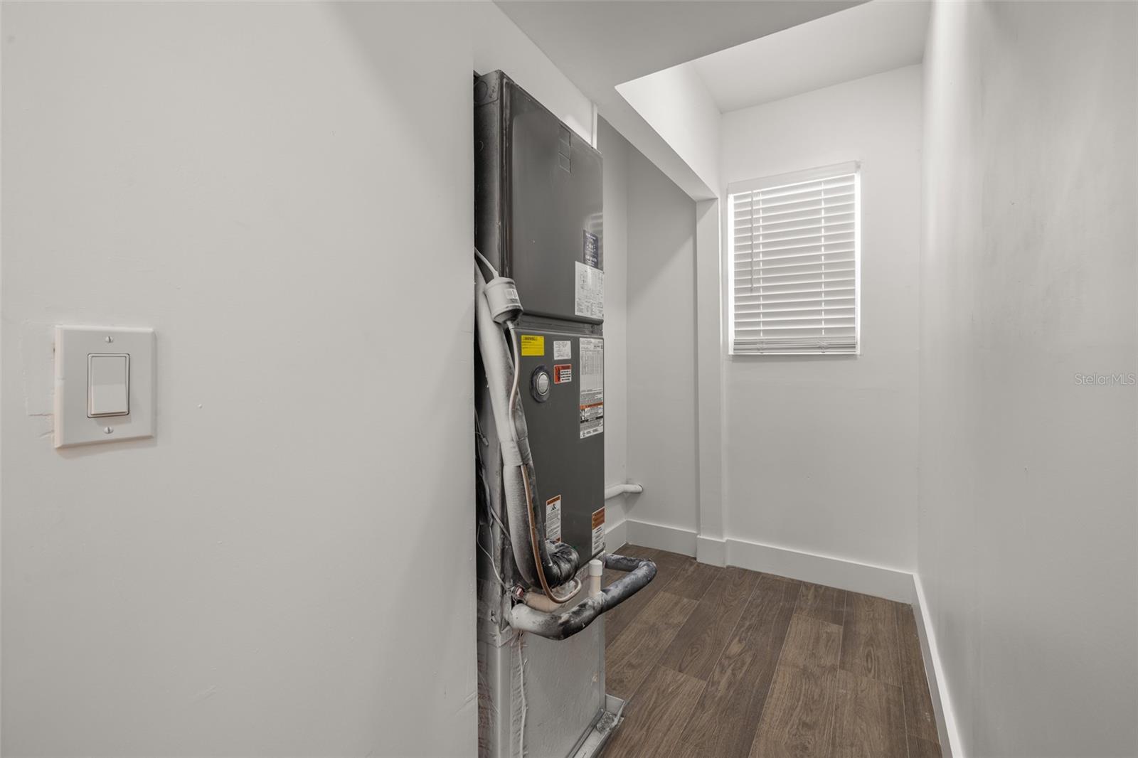 BAYSHORES - Residential