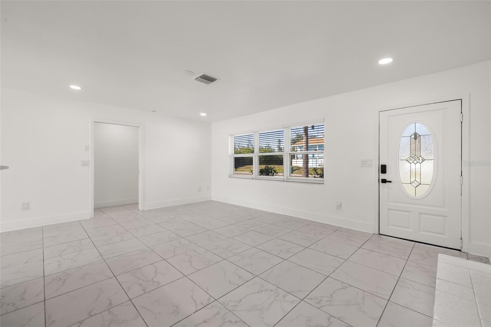 BAYSHORES - Residential