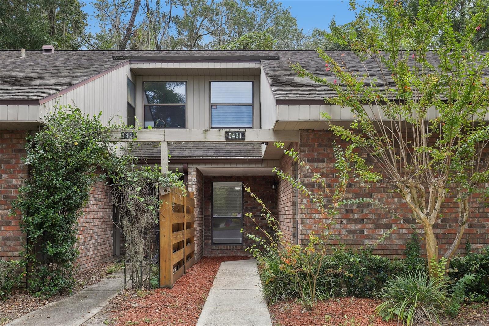 5431 NW 33RD PLACE