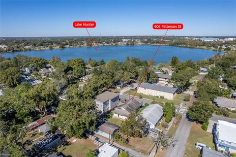 A home in LAKELAND