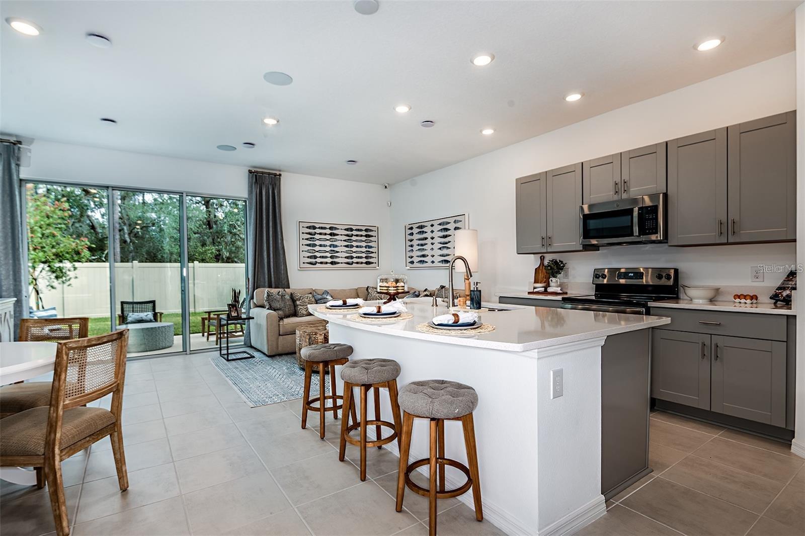 THE TOWNHOMES AT ANTHEM PARK - Residential