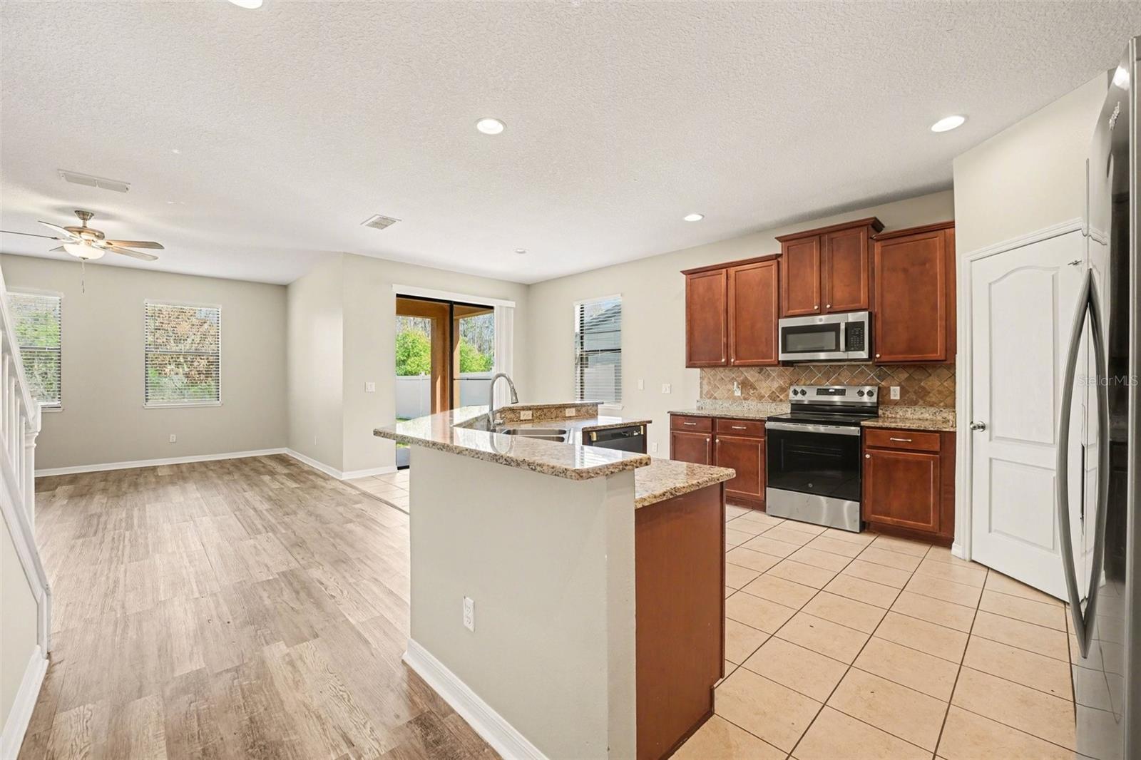 EAGLE LAKE PH 3 - Residential