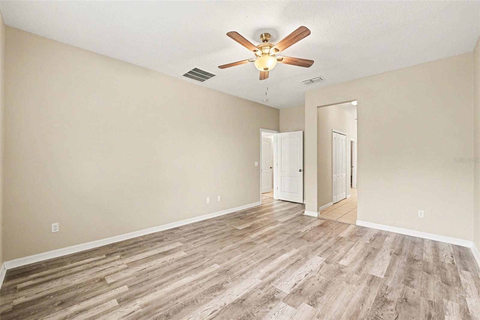 EAGLE LAKE PH 3 - Residential