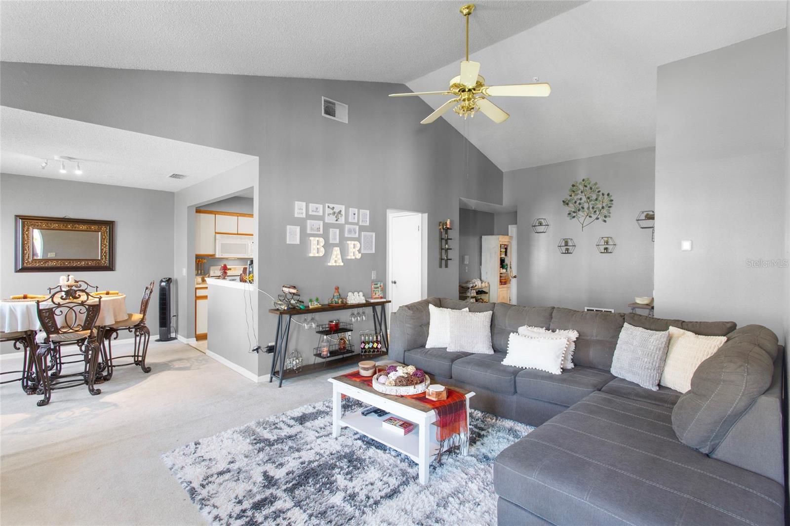 5273 TUNBRIDGE WELLS LANE 1601