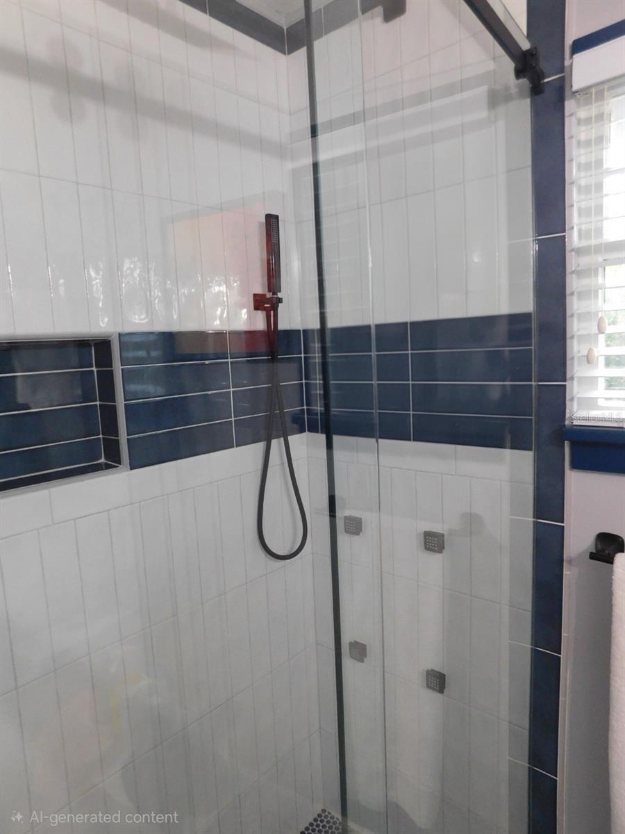 EVELYN CITY - Residential Income