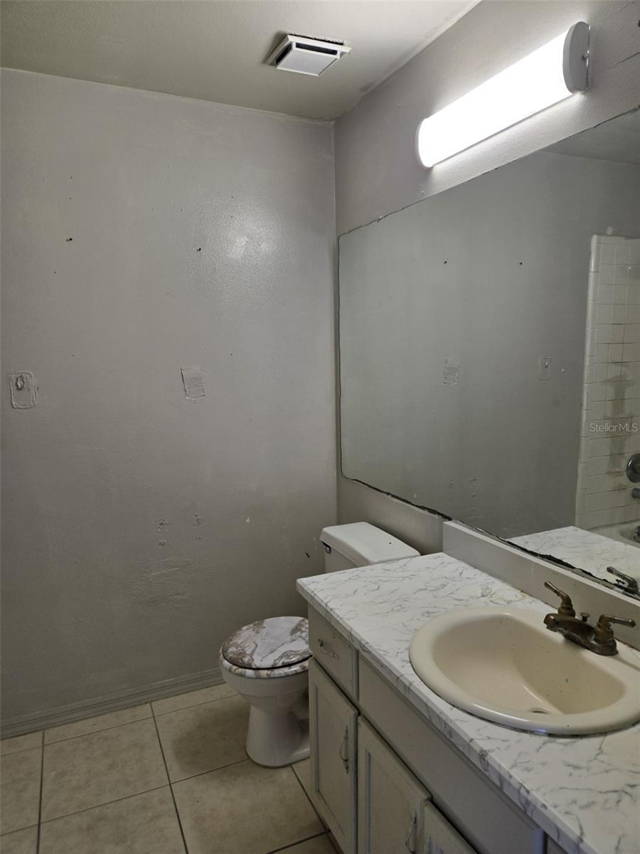 INDIAN WELLS UNIT 9 - Residential