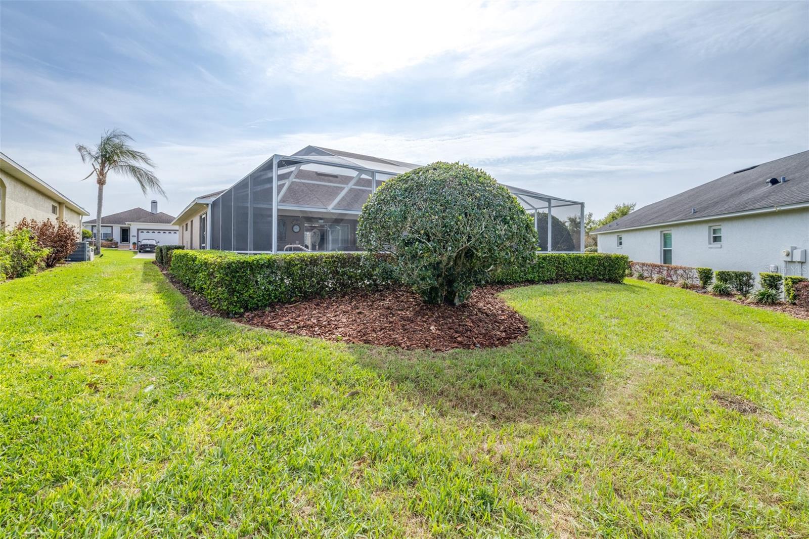 HUNTINGTON HILLS PH VI - Residential