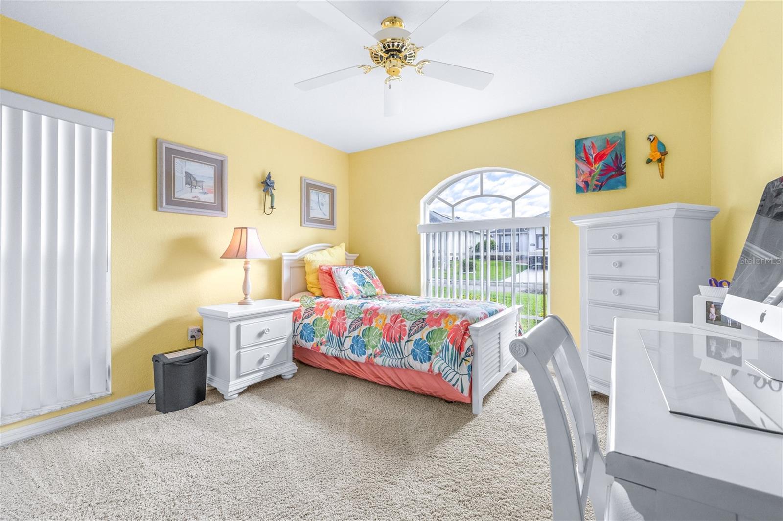 HUNTINGTON HILLS PH VI - Residential