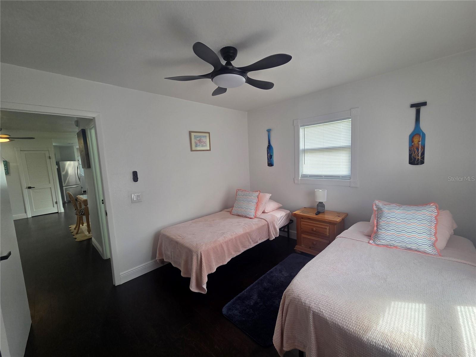 LAKE SARASOTA - Residential