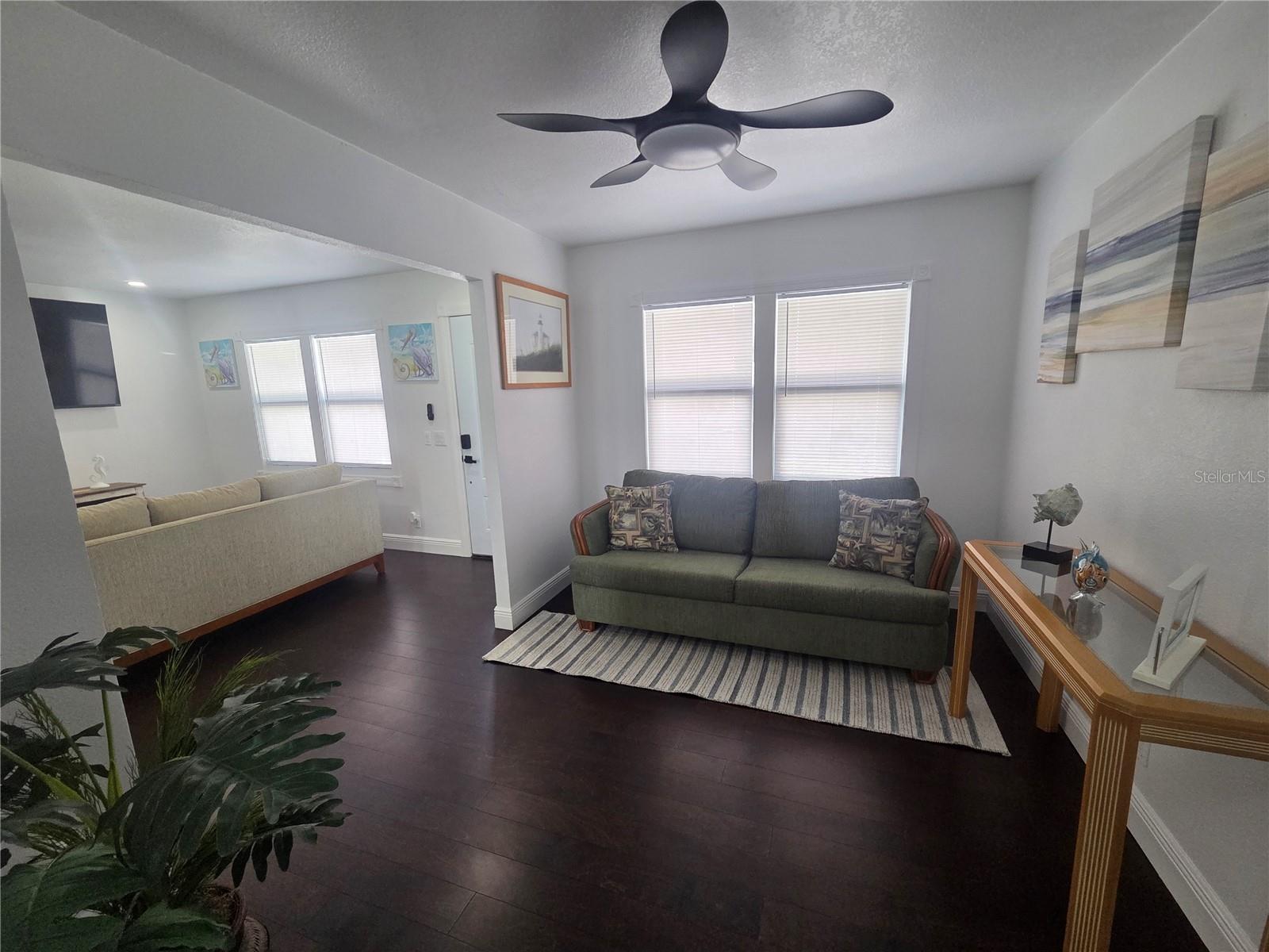 LAKE SARASOTA - Residential