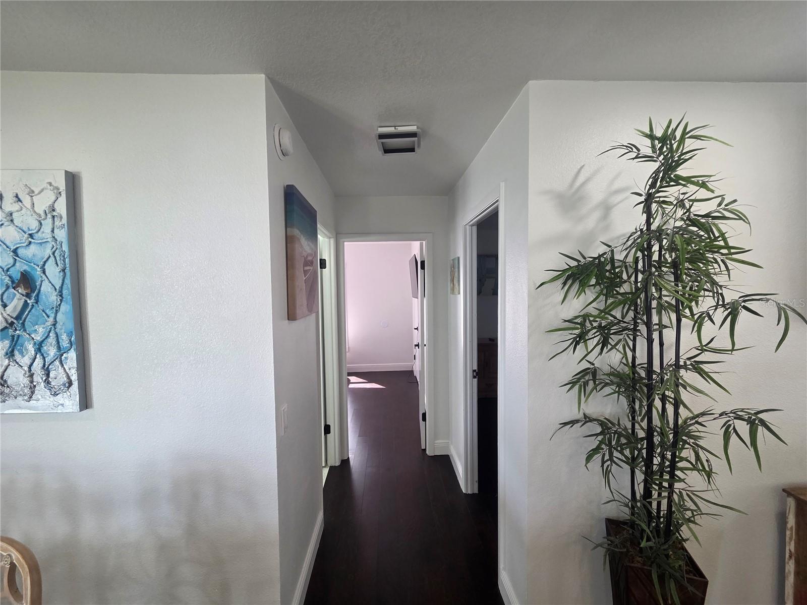 LAKE SARASOTA - Residential