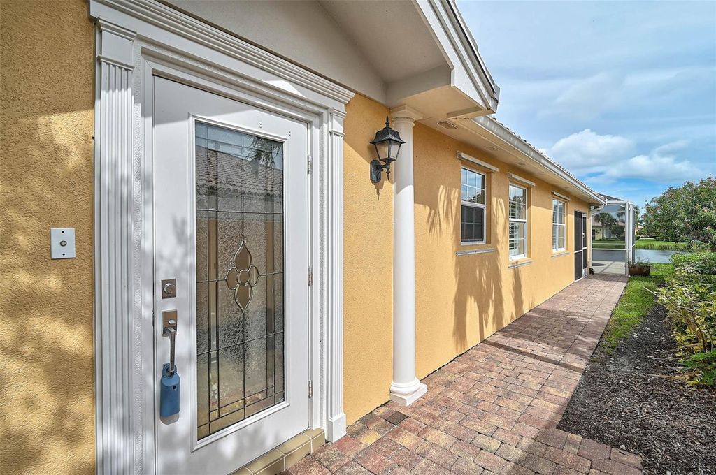 Photo of 13394 Dimarco Street, Venice, FL 34293 (MLS # A4665392)