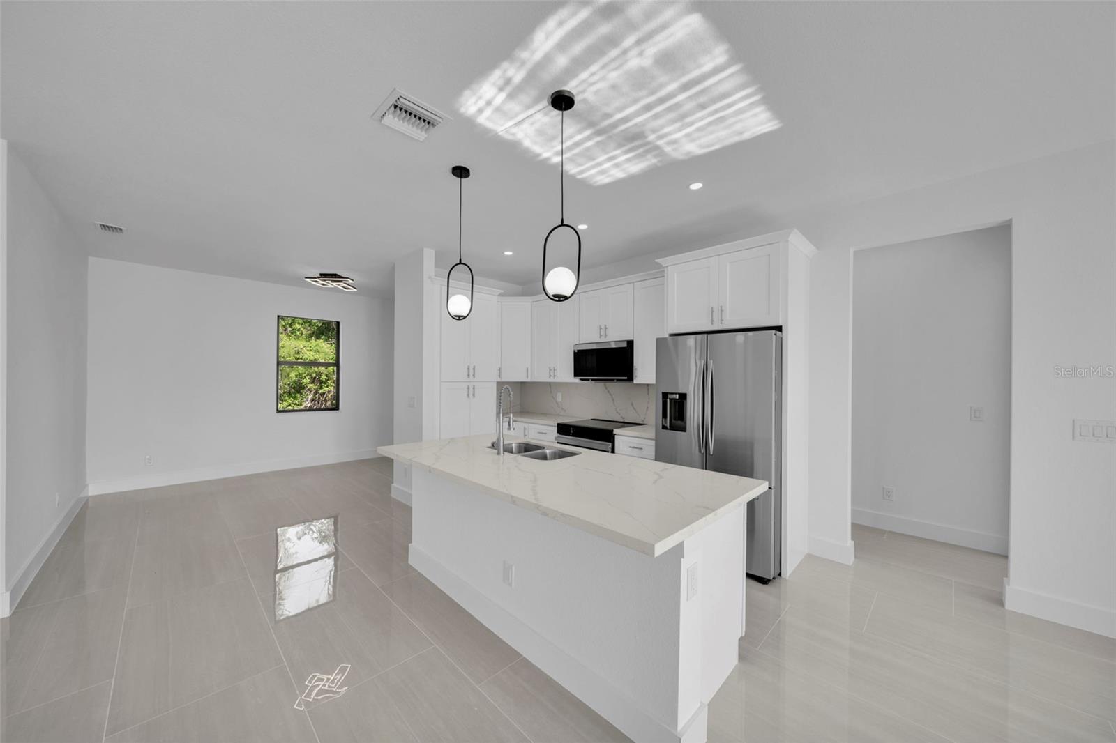PORT CHARLOTTE SEC 022 - Residential Lease