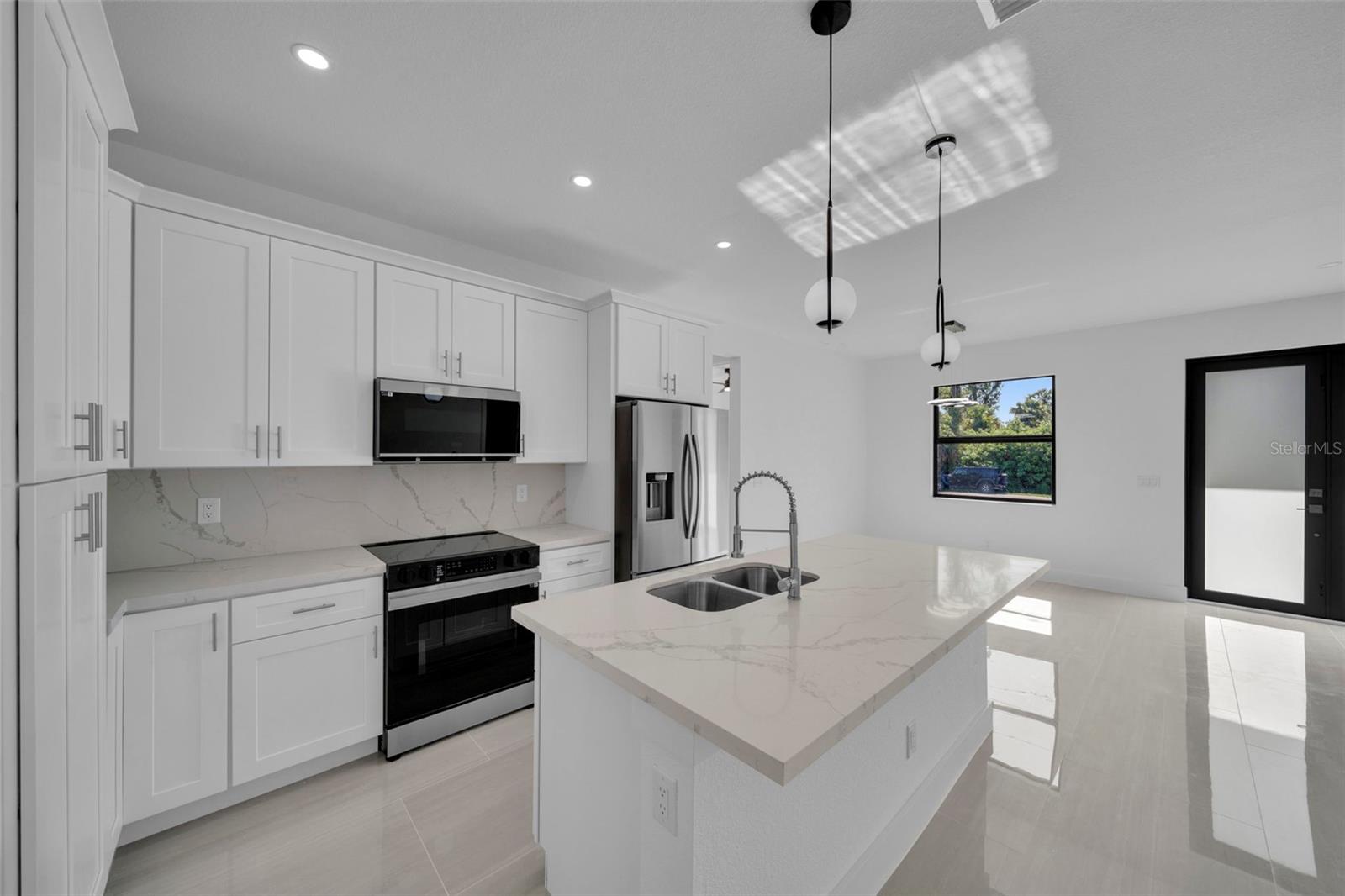 PORT CHARLOTTE SEC 022 - Residential Lease