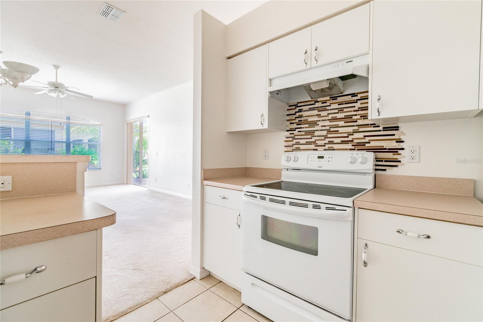 SUMMERTREE PRCL 04 - Residential Lease