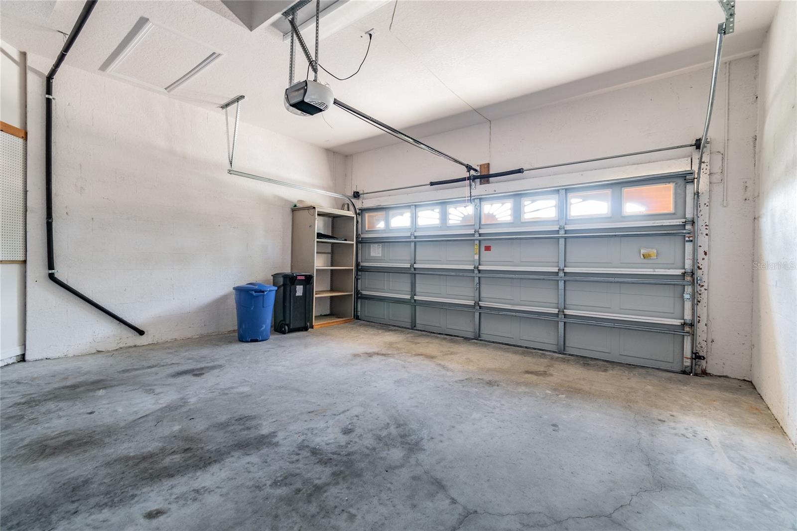 SUMMERTREE PRCL 04 - Residential Lease