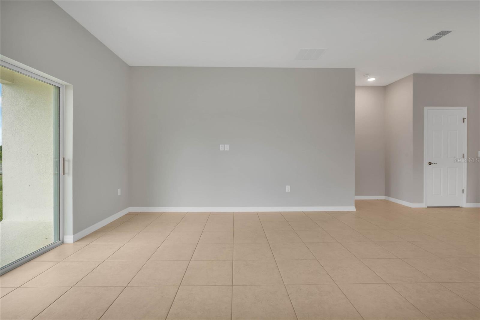 AVALON PARK TAVARES - Residential