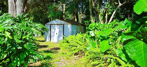 A home in BROOKSVILLE