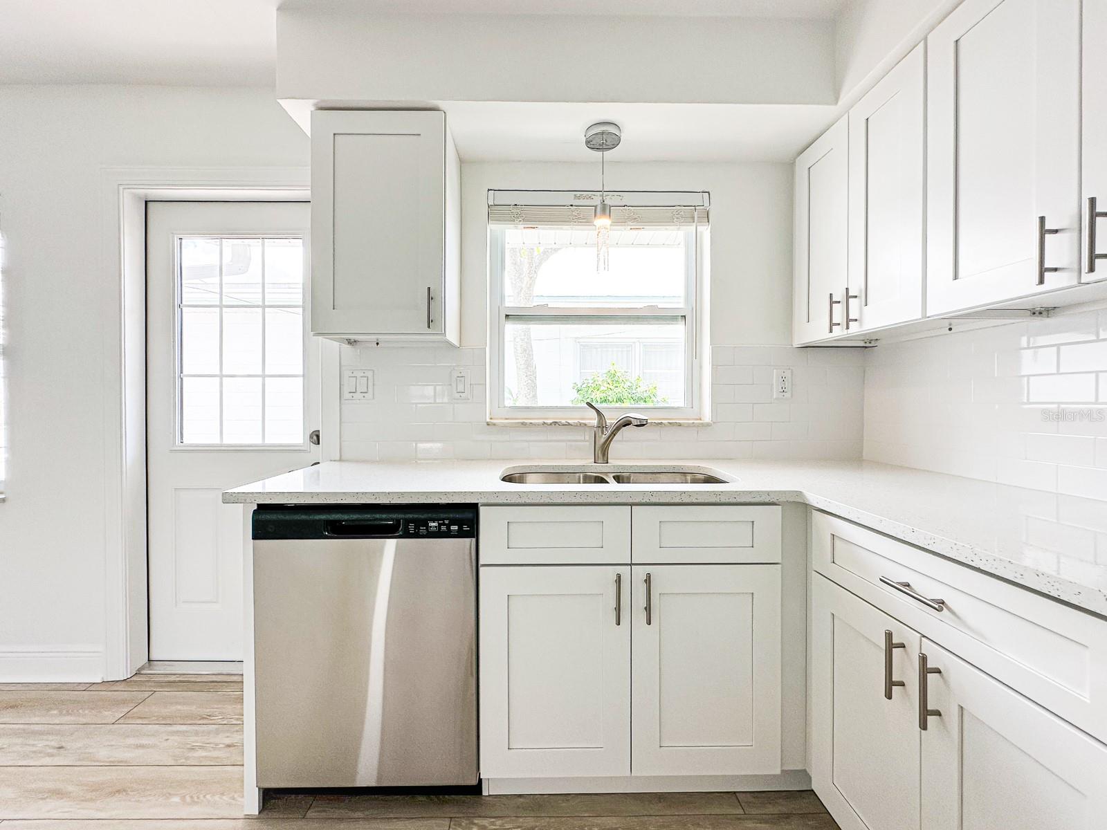 ISLE OF PALMS - Residential